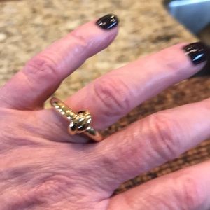 Henri Bendel love knot ring